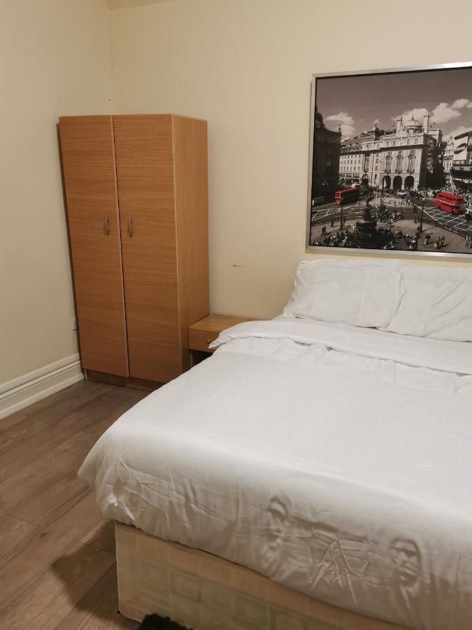 Hotel Glory House à Ilford Extérieur photo